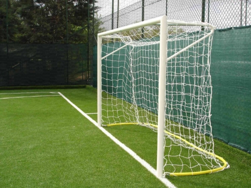 Poarta futsal otel 3x2 m, montata in manșoane, cu suporturi sudate si lant pentru plasa paveikslėlis